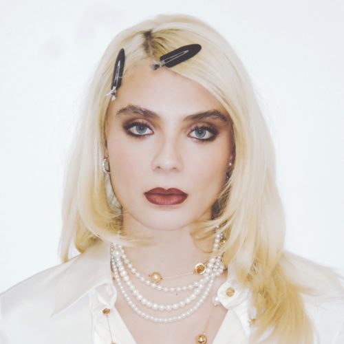 square-image (16) square-image (16)