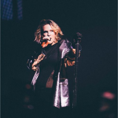 square-image (18) square-image (18)